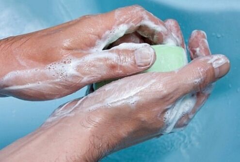 Washing hands to prevent parasite infection